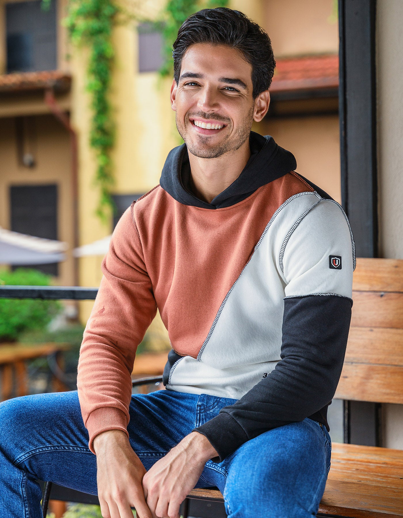 Plain Black TH2405-M