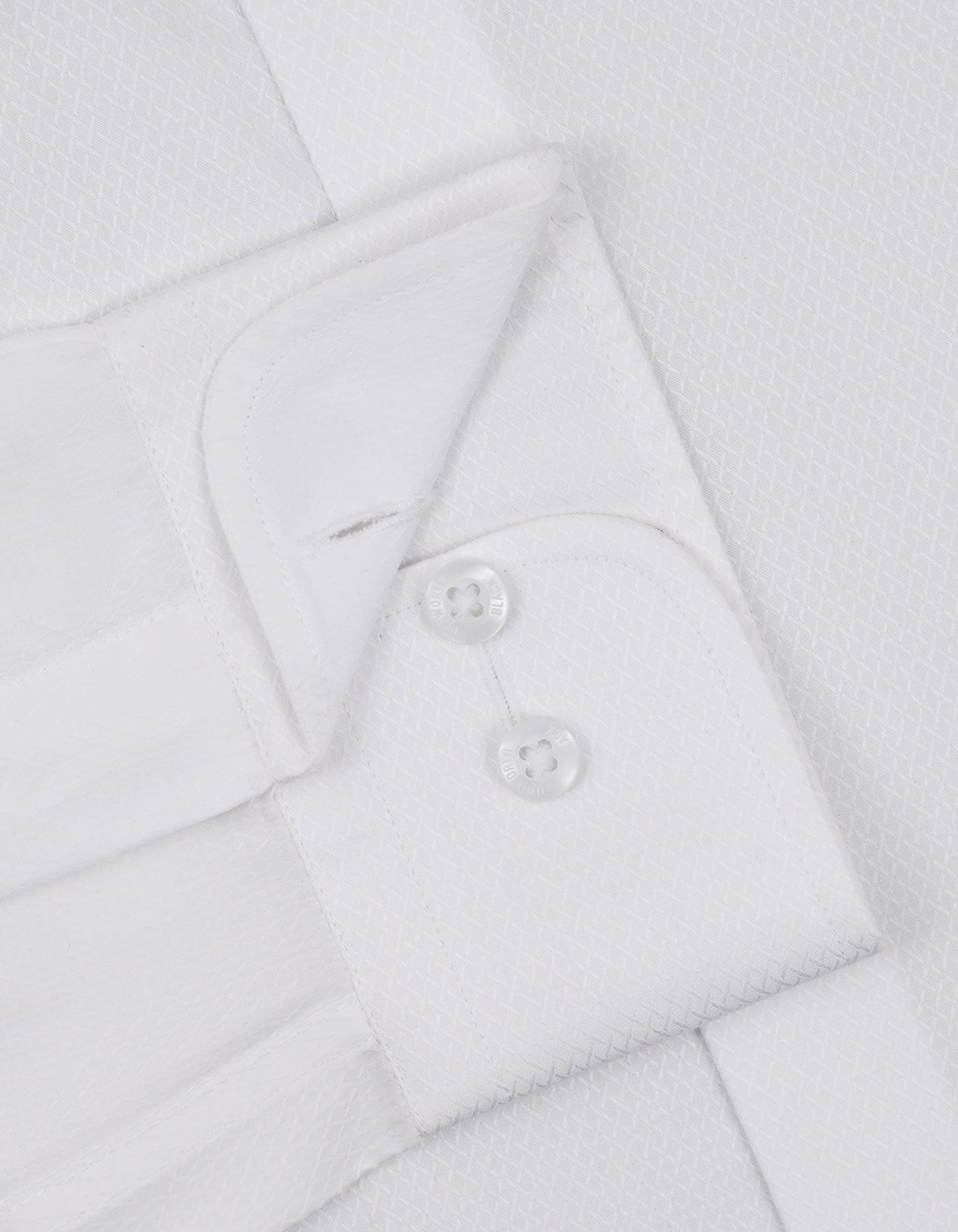 Self White Tailored Smart Fit Shirt FS20509SF-15.5