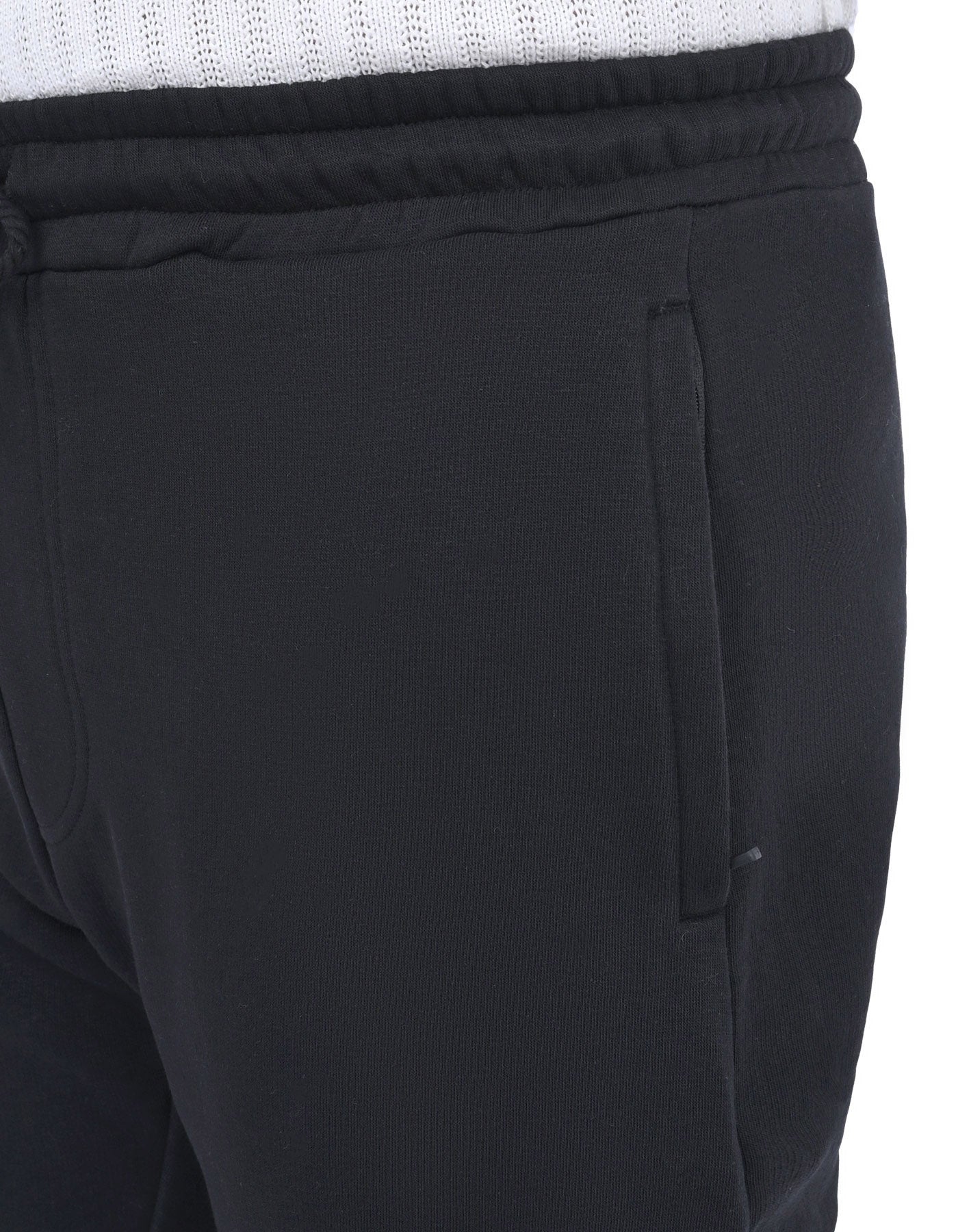 Black Basic LSP2501-M