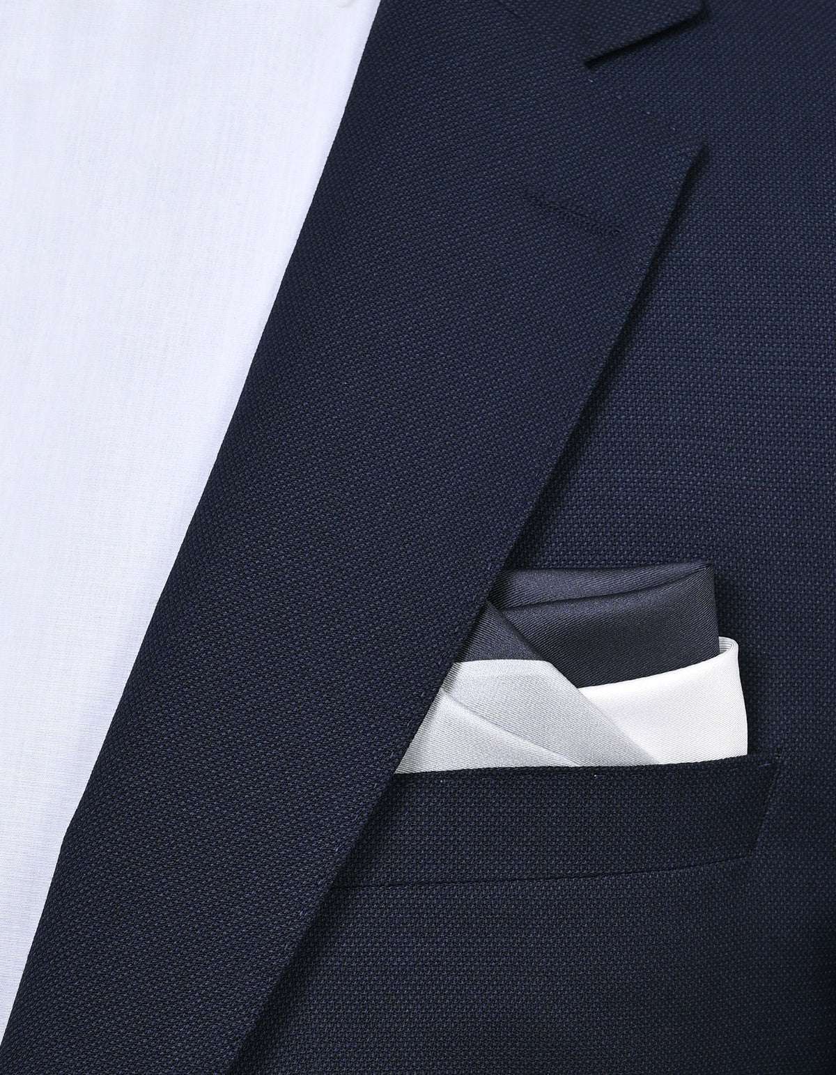 White Plain Pocket Square