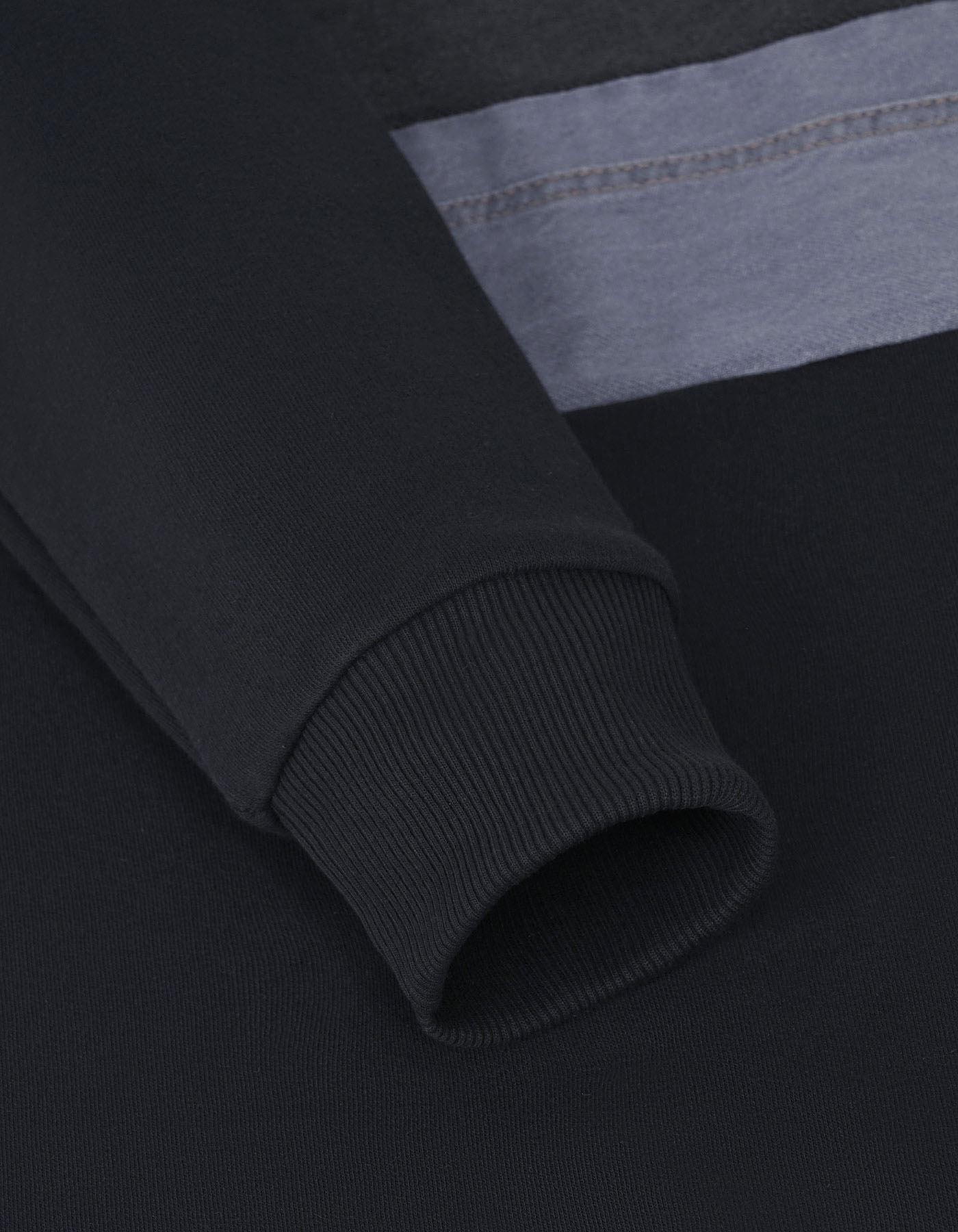 Plain Black TSS2402-1-L