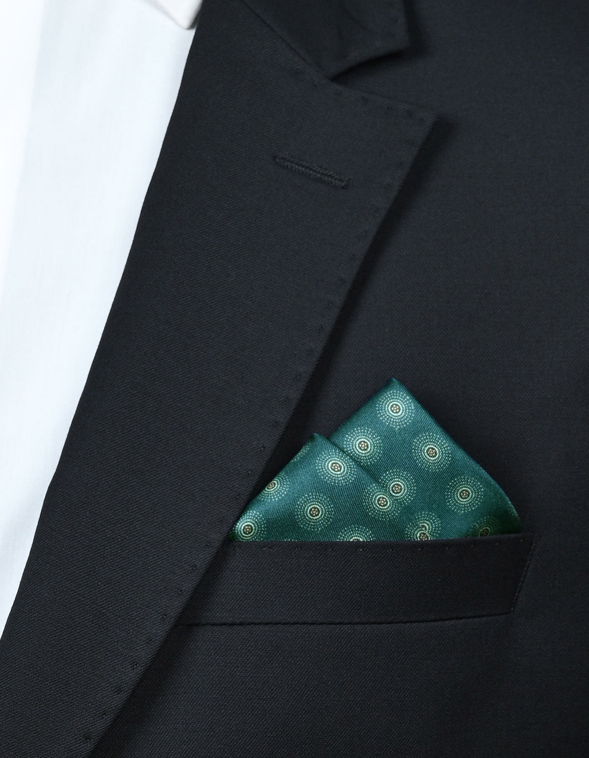 C Green Dotted Pocket Square