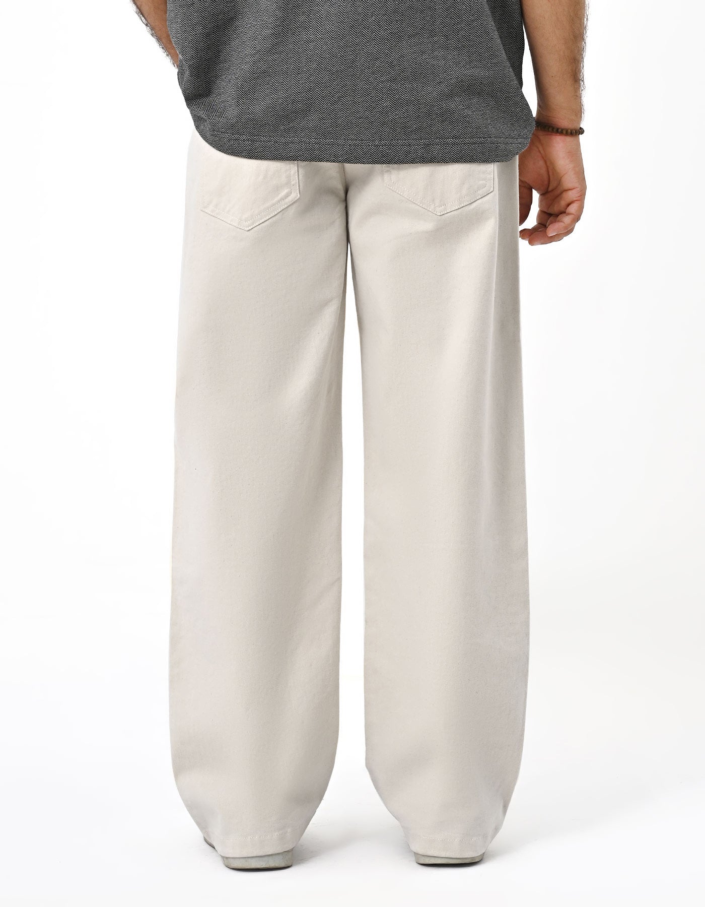 Off White Straight Fit  Denim DM2613-42